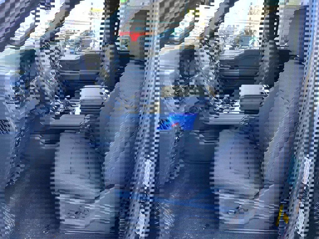 New 2025 Ford F150 XLT image 5