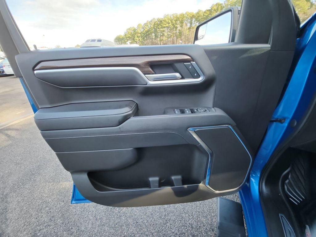 Certified 2023 Chevrolet Silverado 1500 RST image 25