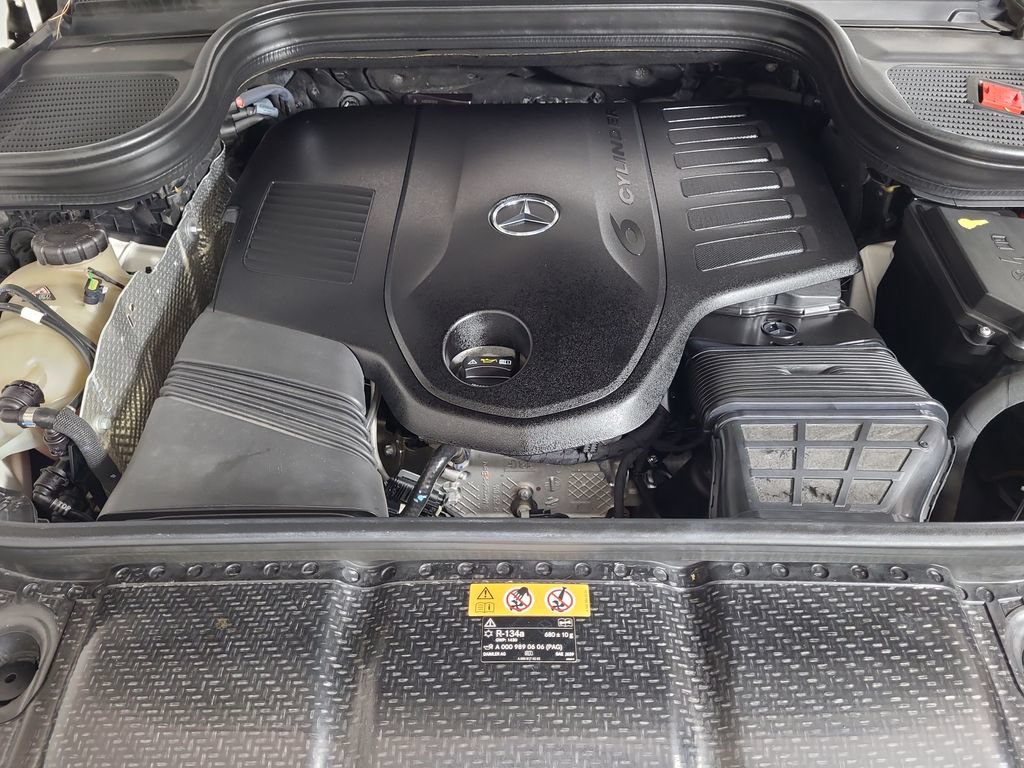 Used 2020 Mercedes-Benz GLS 450 4MATIC image 28