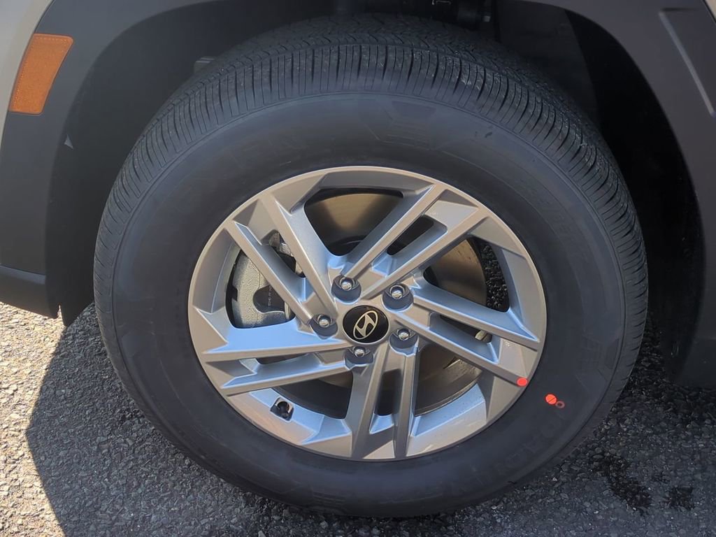 Certified 2026 Hyundai Tucson SE AWD/4WD image 9