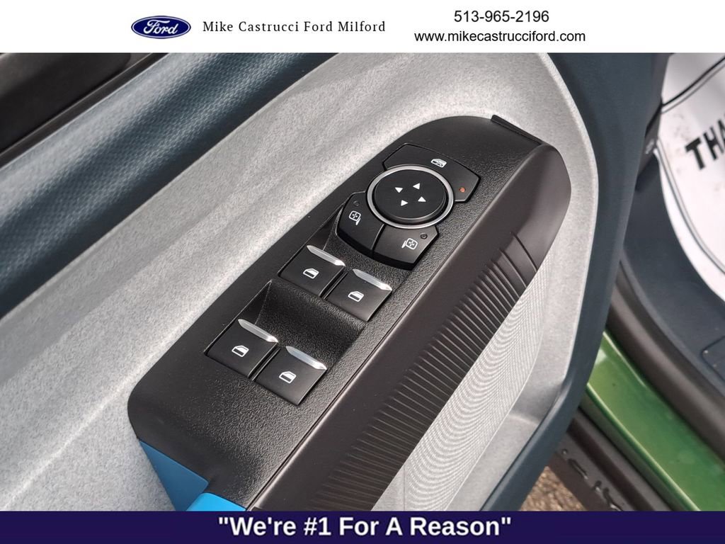 Certified 2025 Ford Maverick XLT w/ XLT Luxury Package image 21