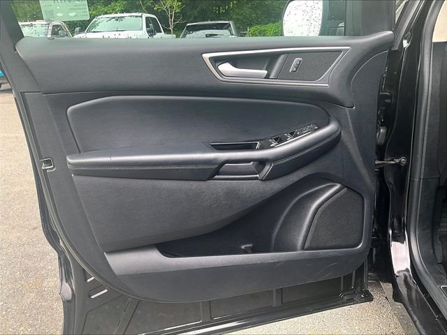 Used 2020 Ford Edge SEL w/ Convenience Package AWD/4WD image 19