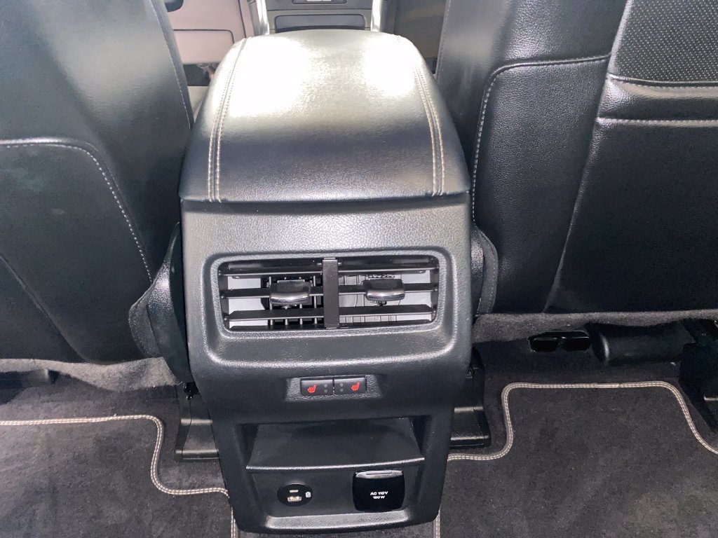 Used 2022 Ford Edge ST w/ Equipment Group 401A AWD/4WD image 17