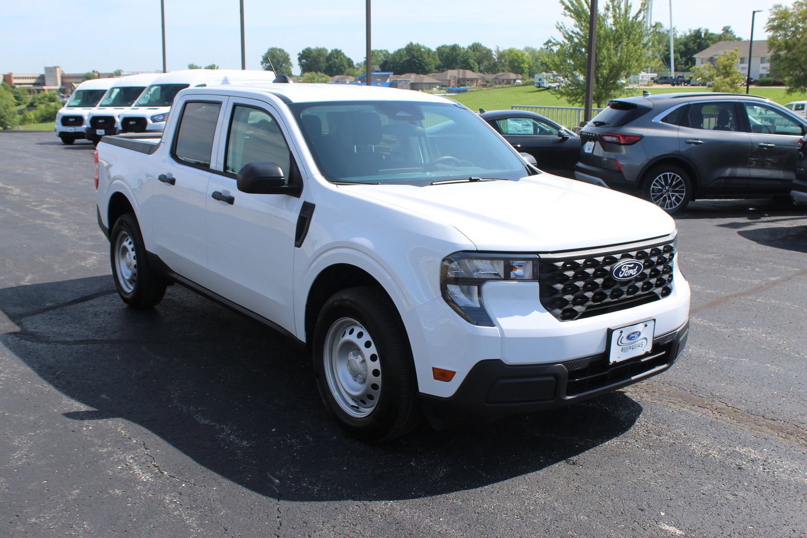 New 2025 Ford Maverick XL image 8