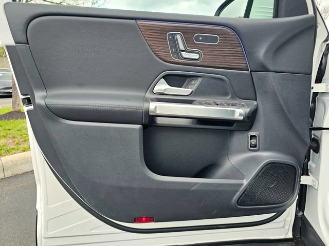 New 2026 Mercedes-Benz GLB 250 4MATIC image 19
