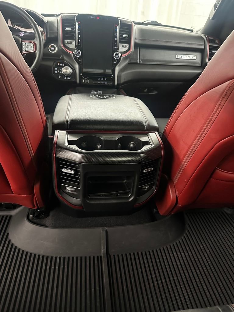 Used 2025 RAM 1500 Rebel image 30