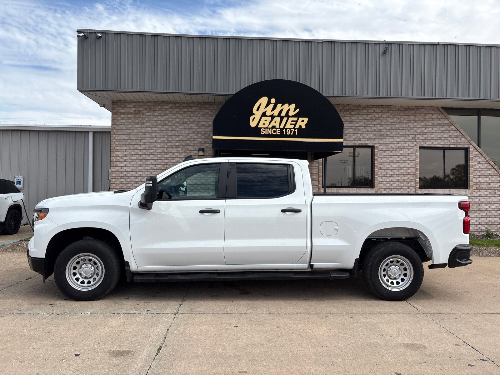 Used 2022 Chevrolet Silverado 1500 W/T w/ WT Value Package image 2