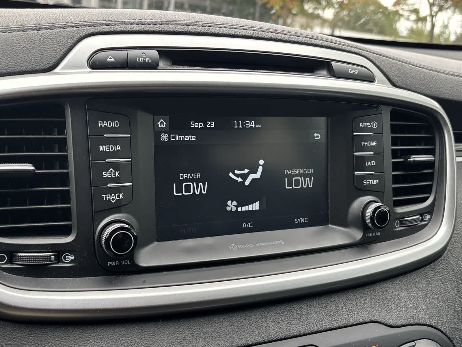 Used 2018 Kia Sorento LX w/ LX V6 Convenience Package AWD/4WD image 23