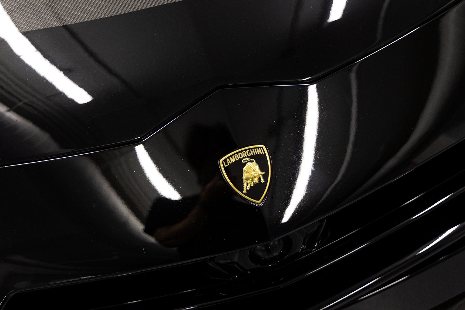 Used 2024 Lamborghini Urus Performante AWD/4WD image 15