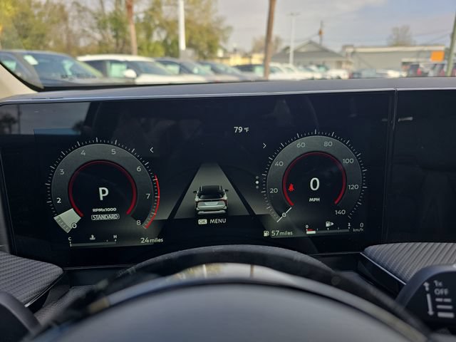 New 2026 Nissan Kicks SR w/ SR Premium Package FWD image 14