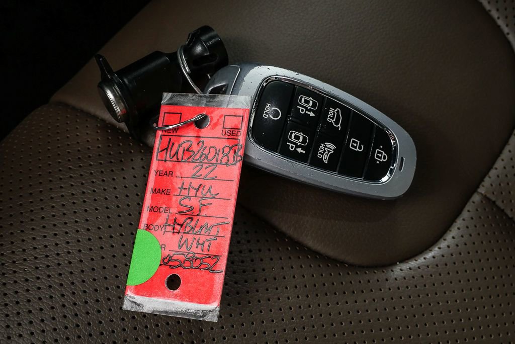 Used 2022 Hyundai Santa Fe Limited image 39