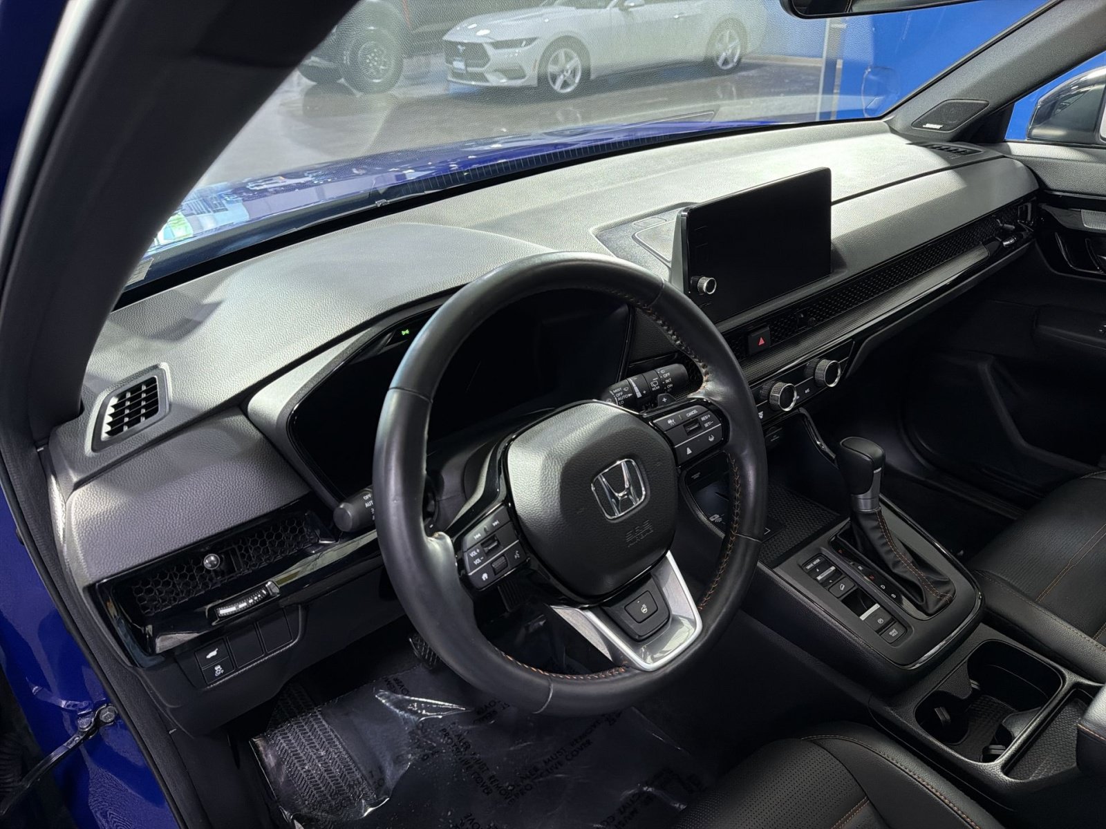 Used 2025 Honda CR-V Sport Touring image 18