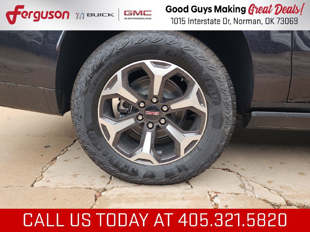 New 2026 GMC Yukon XL AT4 Ultimate AWD/4WD image 62