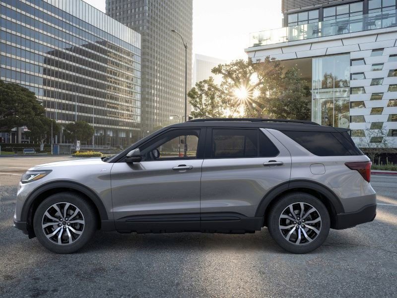New 2025 Ford Explorer ST-Line w/ Premium Package RWD image 4