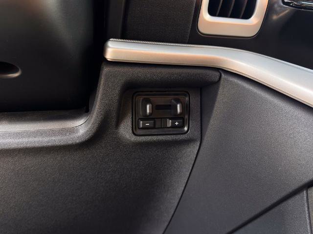 New 2025 Ford Expedition Active image 21