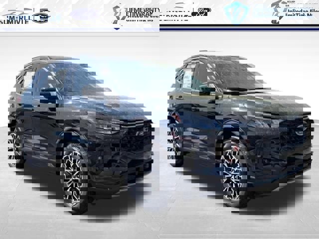 New 2025 Ford Escape SE