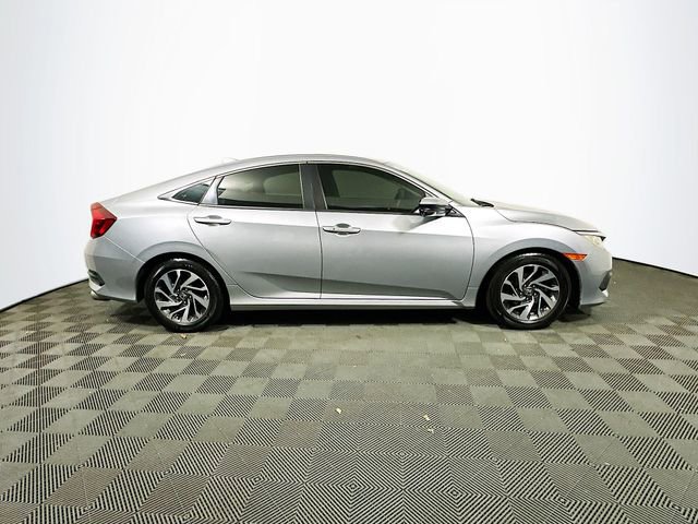 Used 2017 Honda Civic EX image 10