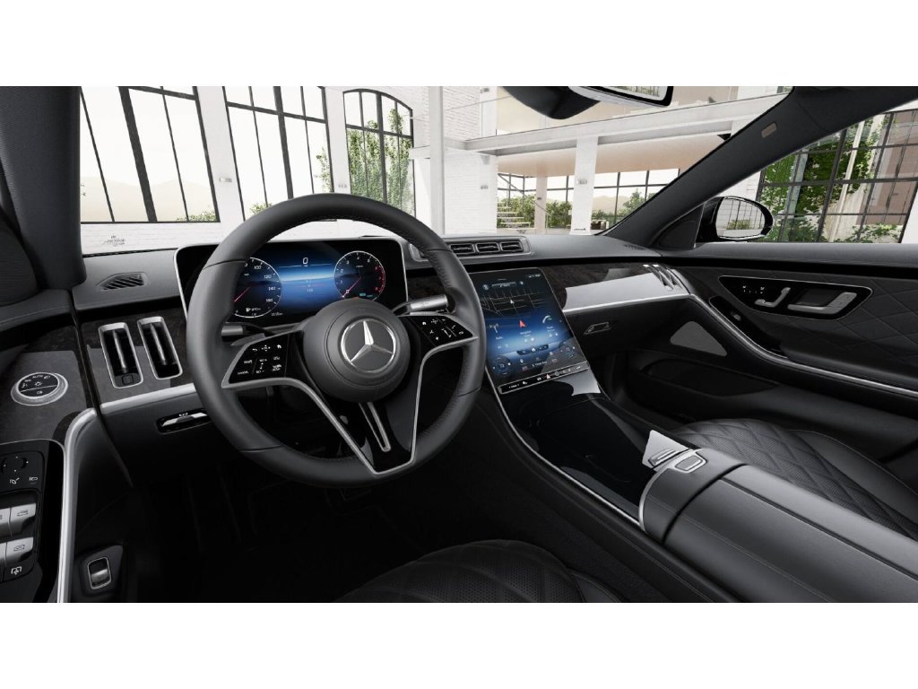 Used 2022 Mercedes-Benz S 580 4MATIC Sedan image 3