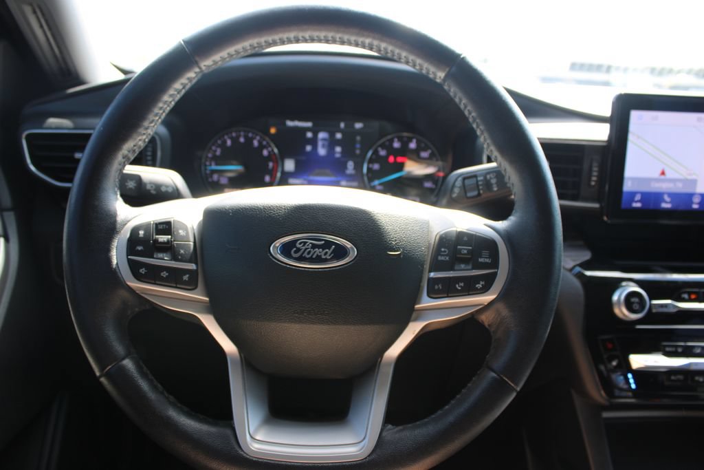 Used 2022 Ford Explorer Limited w/ Equipment Group 301A RWD image 39