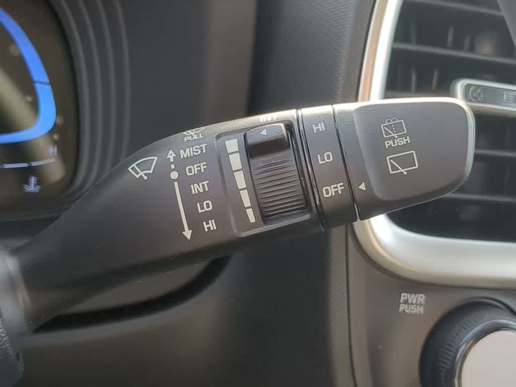 New 2026 Hyundai Venue SEL FWD image 51