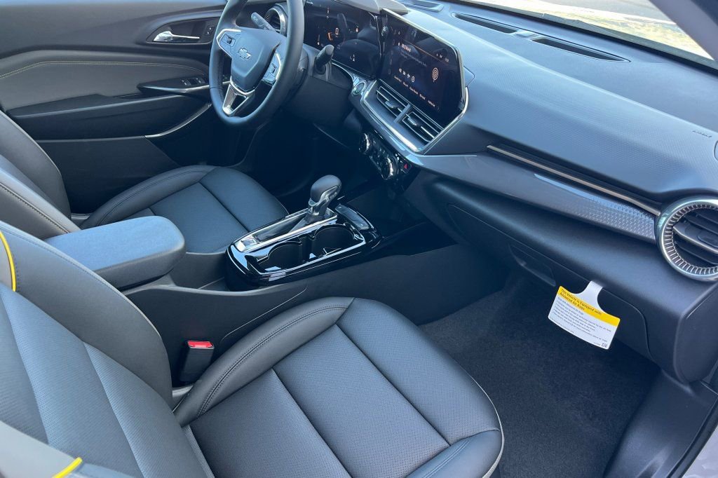 New 2026 Chevrolet Trax ACTIV w/ Driver Confidence Package image 13