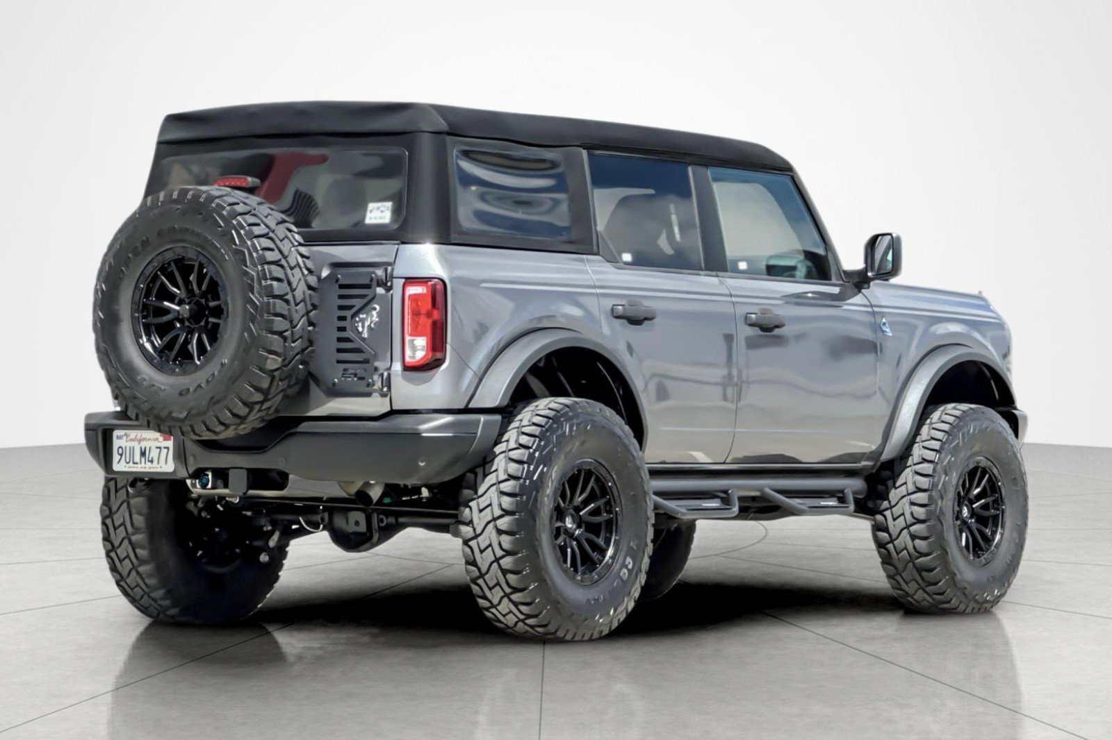 Used 2024 Ford Bronco Black Diamond AWD/4WD image 5