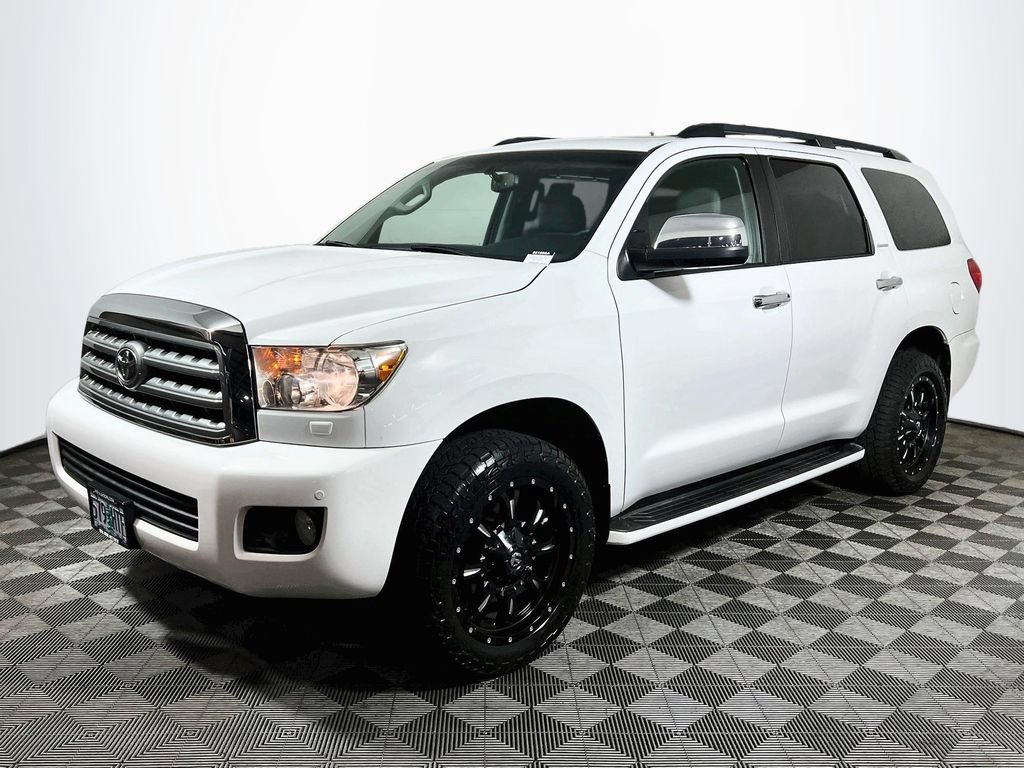 Used 2016 Toyota Sequoia Limited w/ Safety & Convenience Package AWD/4WD image 3