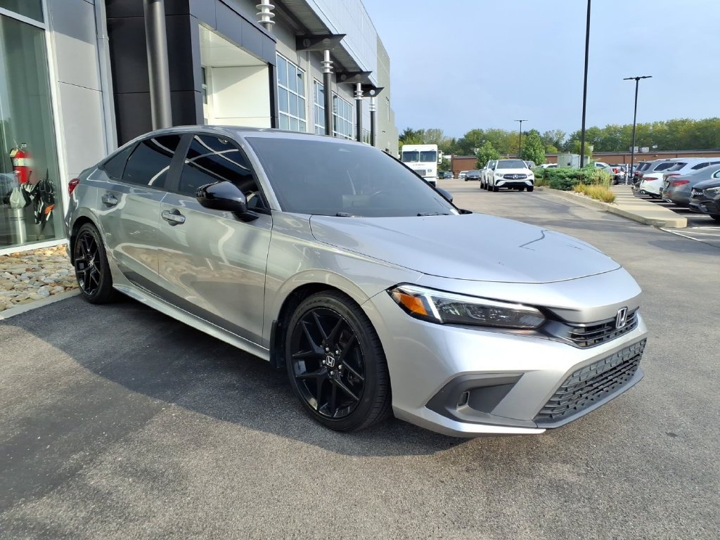 Used 2022 Honda Civic Sport image 8