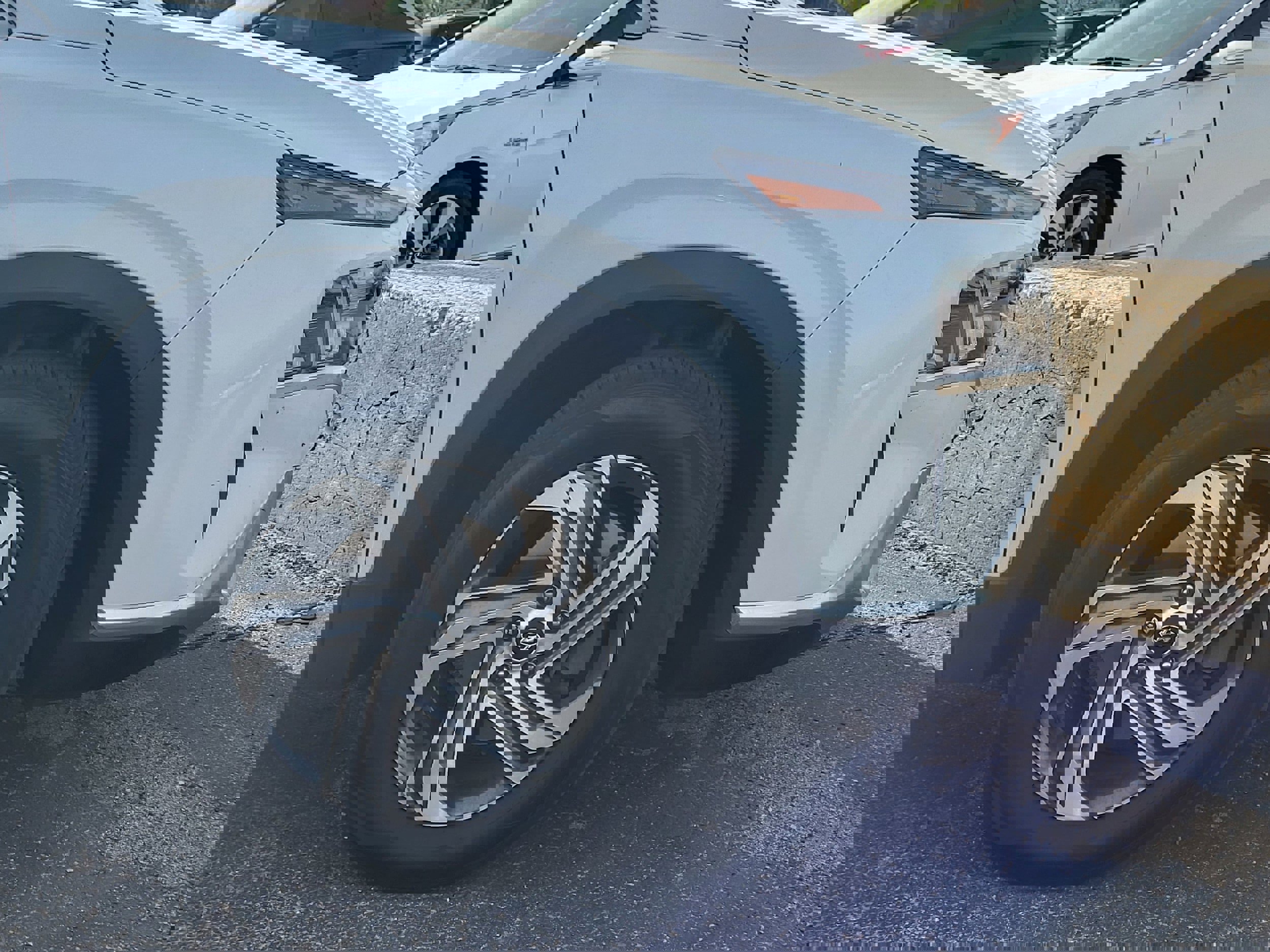 Used 2022 Hyundai Santa Fe SEL w/ Convenience + Premium Package image 26