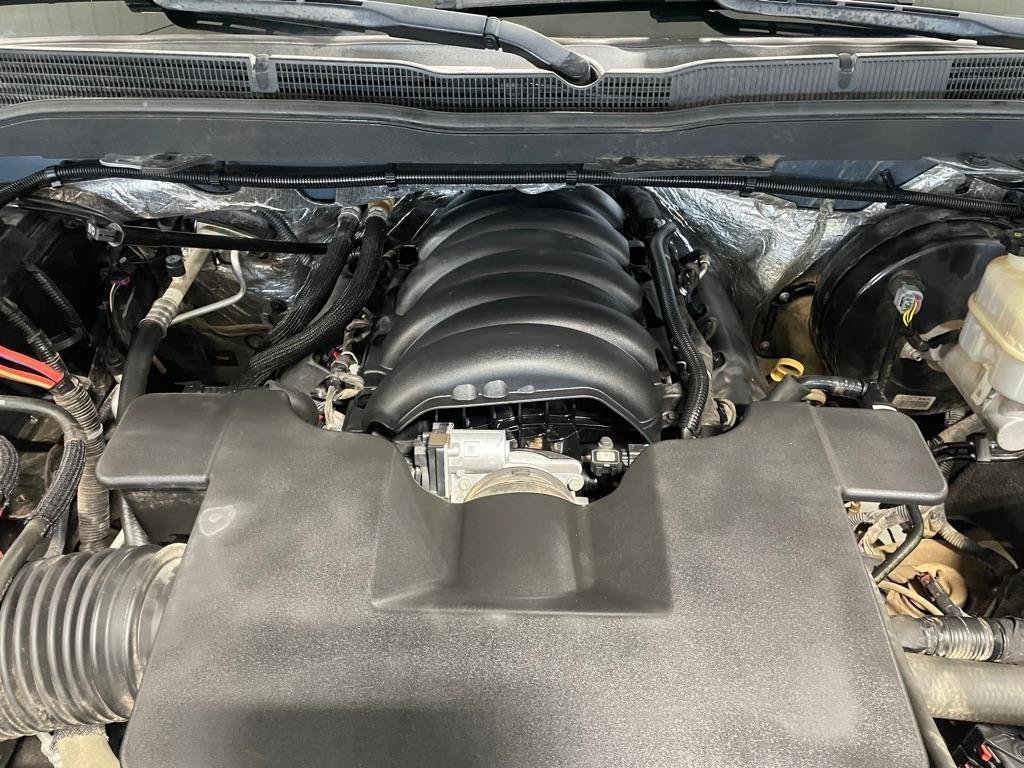 Used 2015 Chevrolet Silverado 1500 LT w/ LT Convenience Package AWD/4WD image 36
