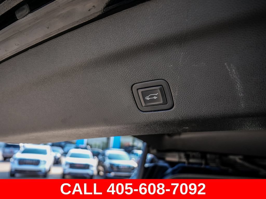 Used 2023 Cadillac Escalade Premium Luxury Platinum w/ LPO, Radiant Package AWD/4WD image 14