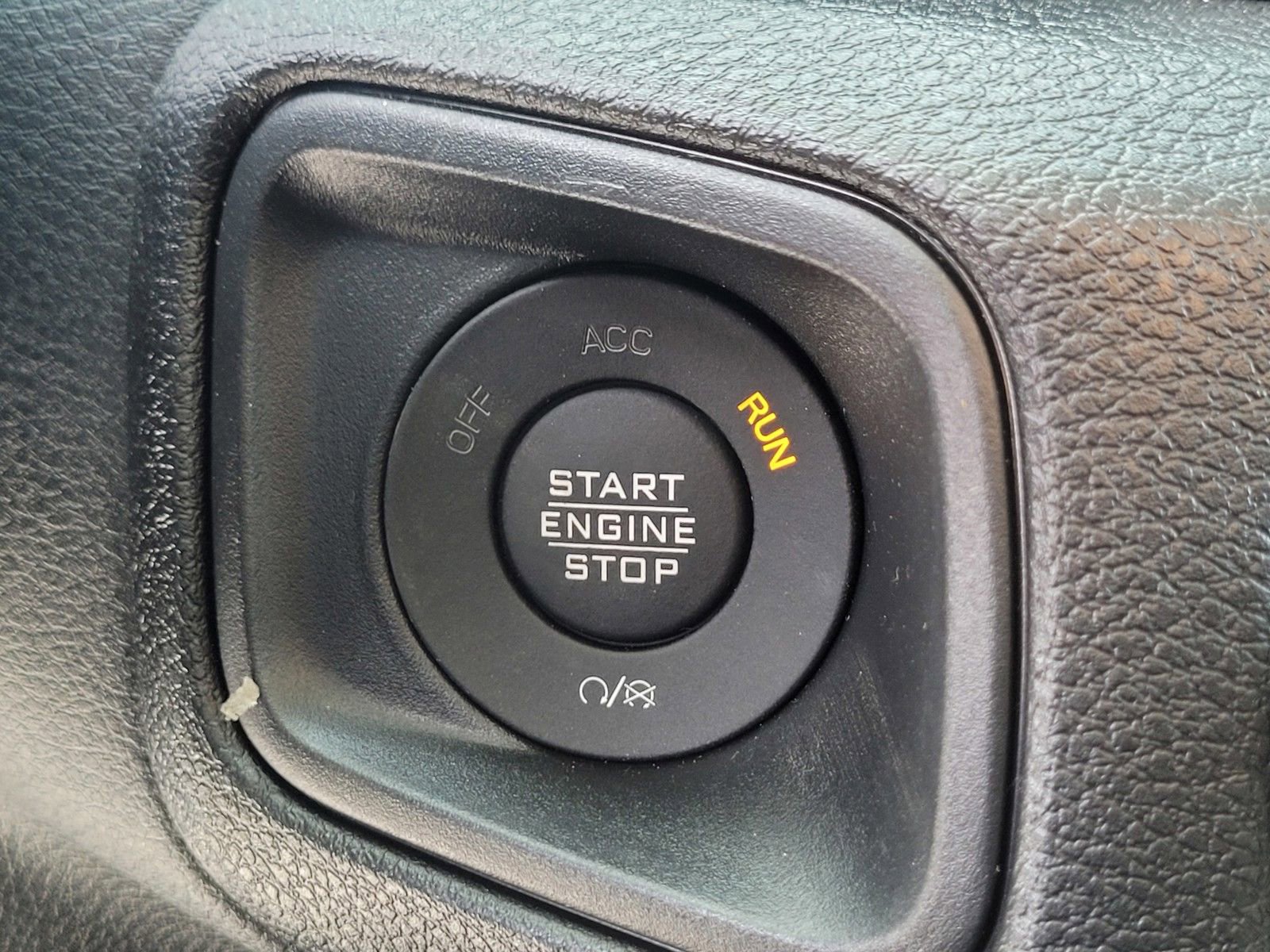 New 2026 Jeep Gladiator Sport image 21