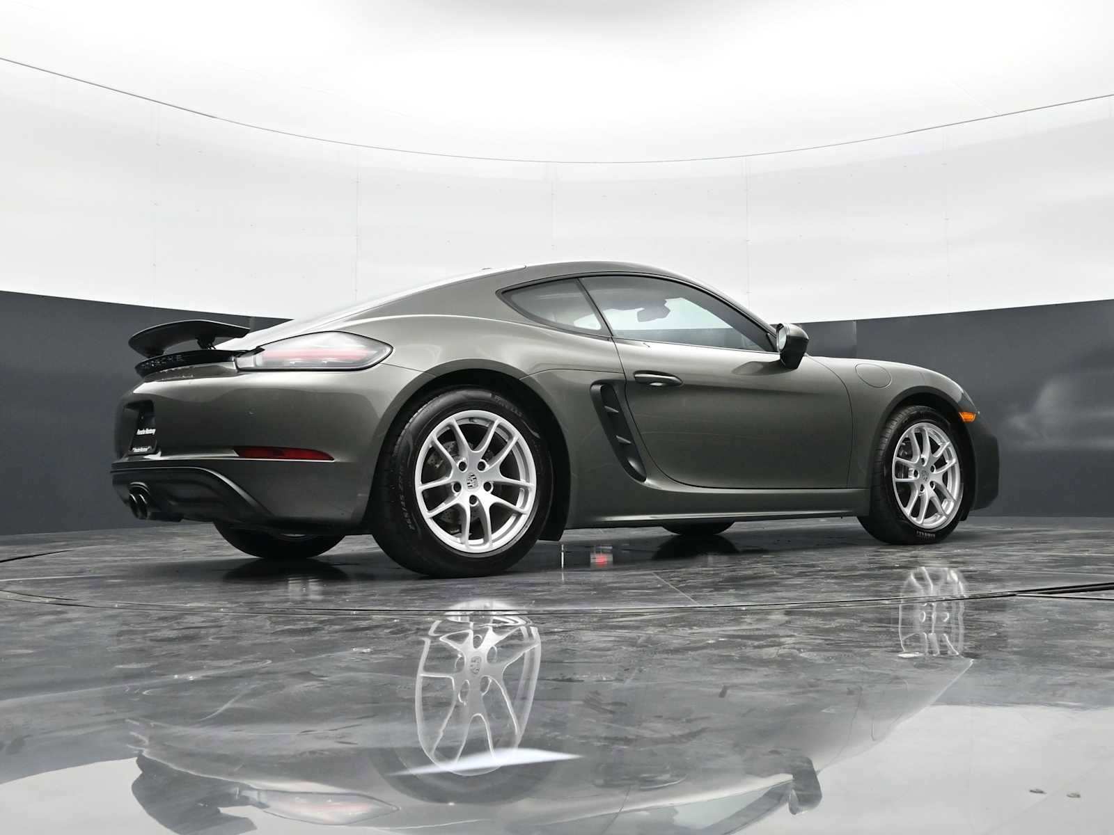 Certified 2022 Porsche 718 Cayman image 37