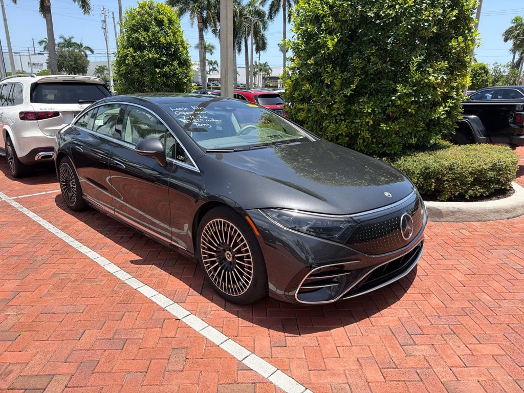 Certified 2023 Mercedes-Benz EQS 580 4MATIC Sedan video 1