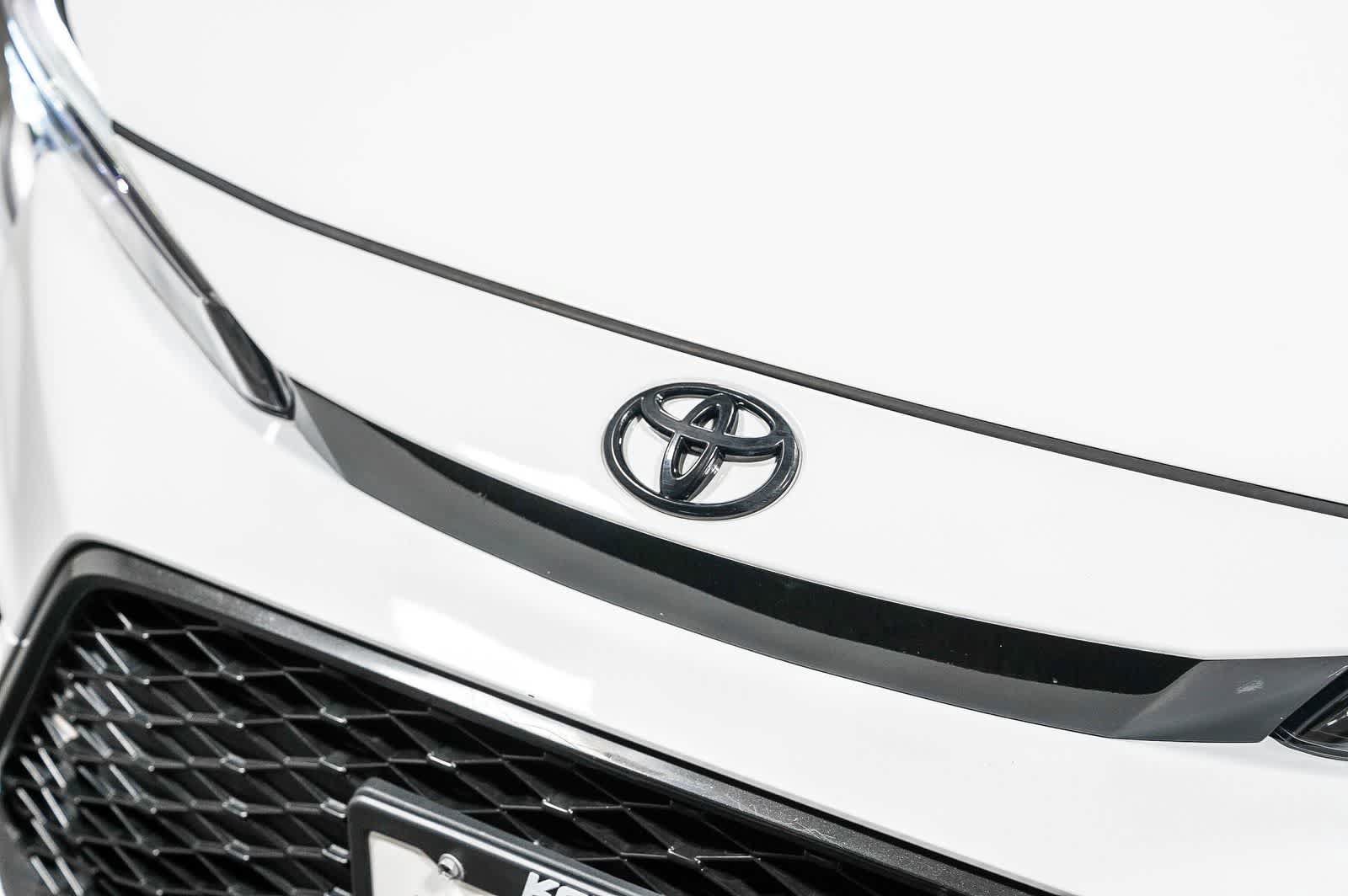 Used 2024 Toyota Corolla SE FWD image 8