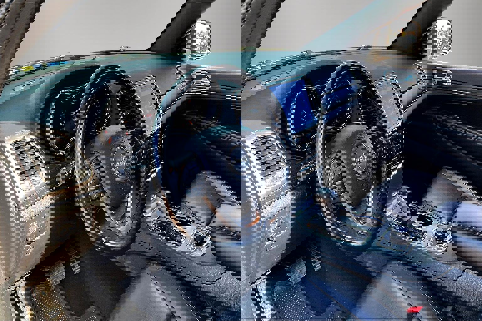 Used 2020 Jeep Grand Cherokee Limited image 17