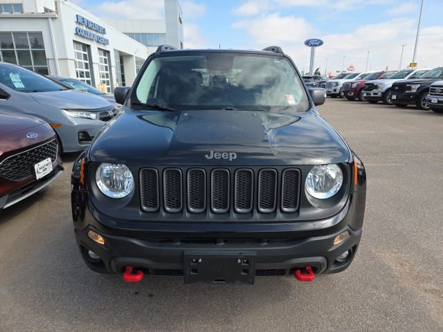 Used 2017 Jeep Renegade Trailhawk AWD/4WD image 7
