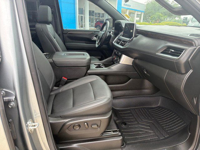 Used 2024 Chevrolet Tahoe Z71 w/ Z71 Off-Road Package AWD/4WD image 18