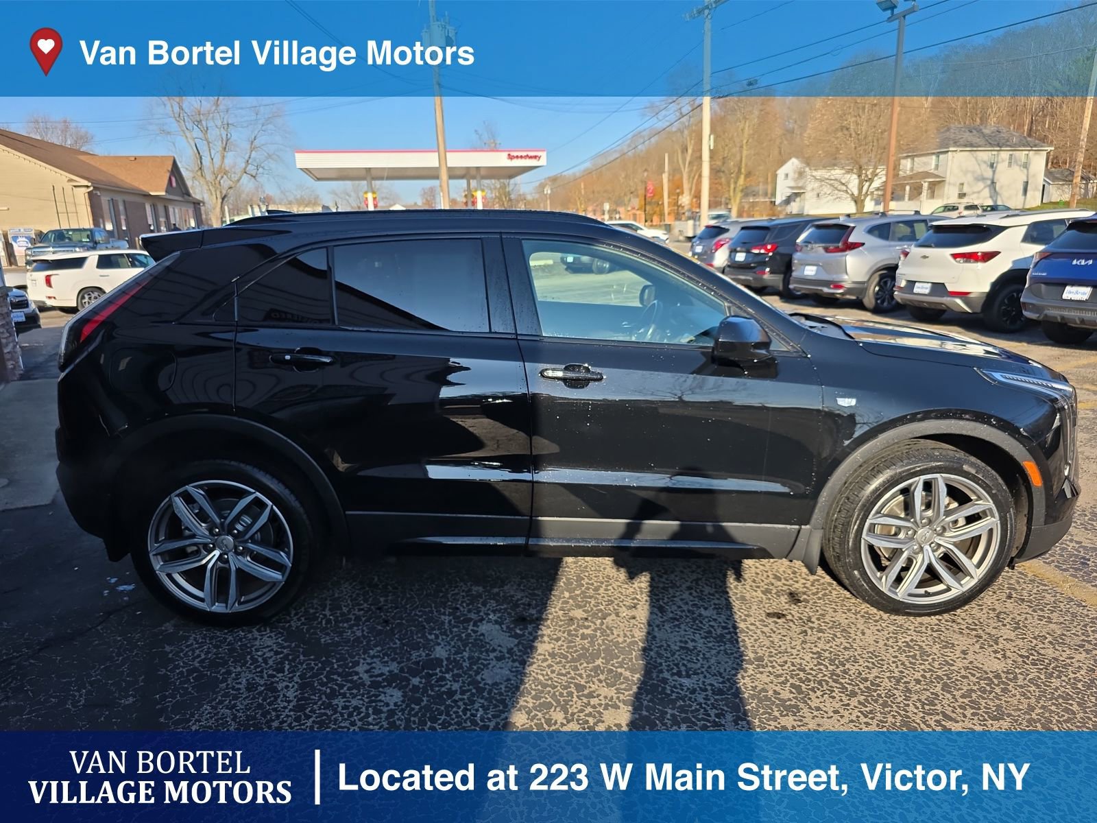 Used 2020 Cadillac XT4 Sport w/ Cold Weather Package image 4