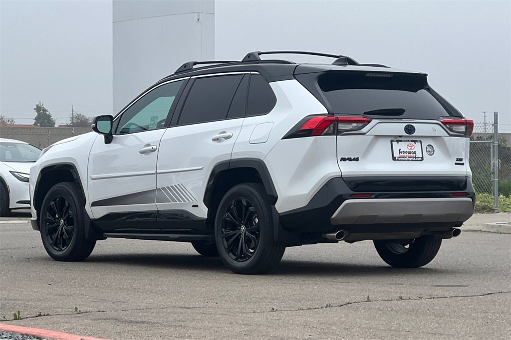 Used 2023 Toyota RAV4 XSE image 7