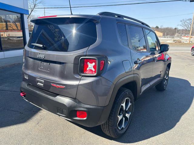 Used 2020 Jeep Renegade Trailhawk w/ Cold Weather Group image 11
