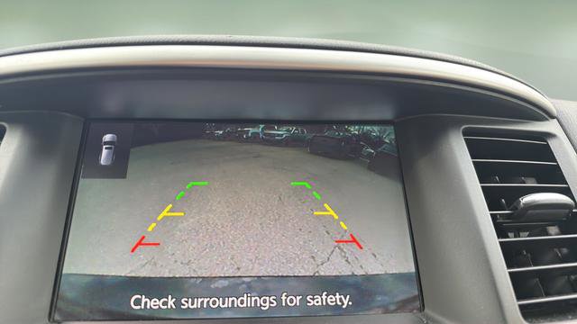 Used 2020 Nissan Pathfinder SV image 25