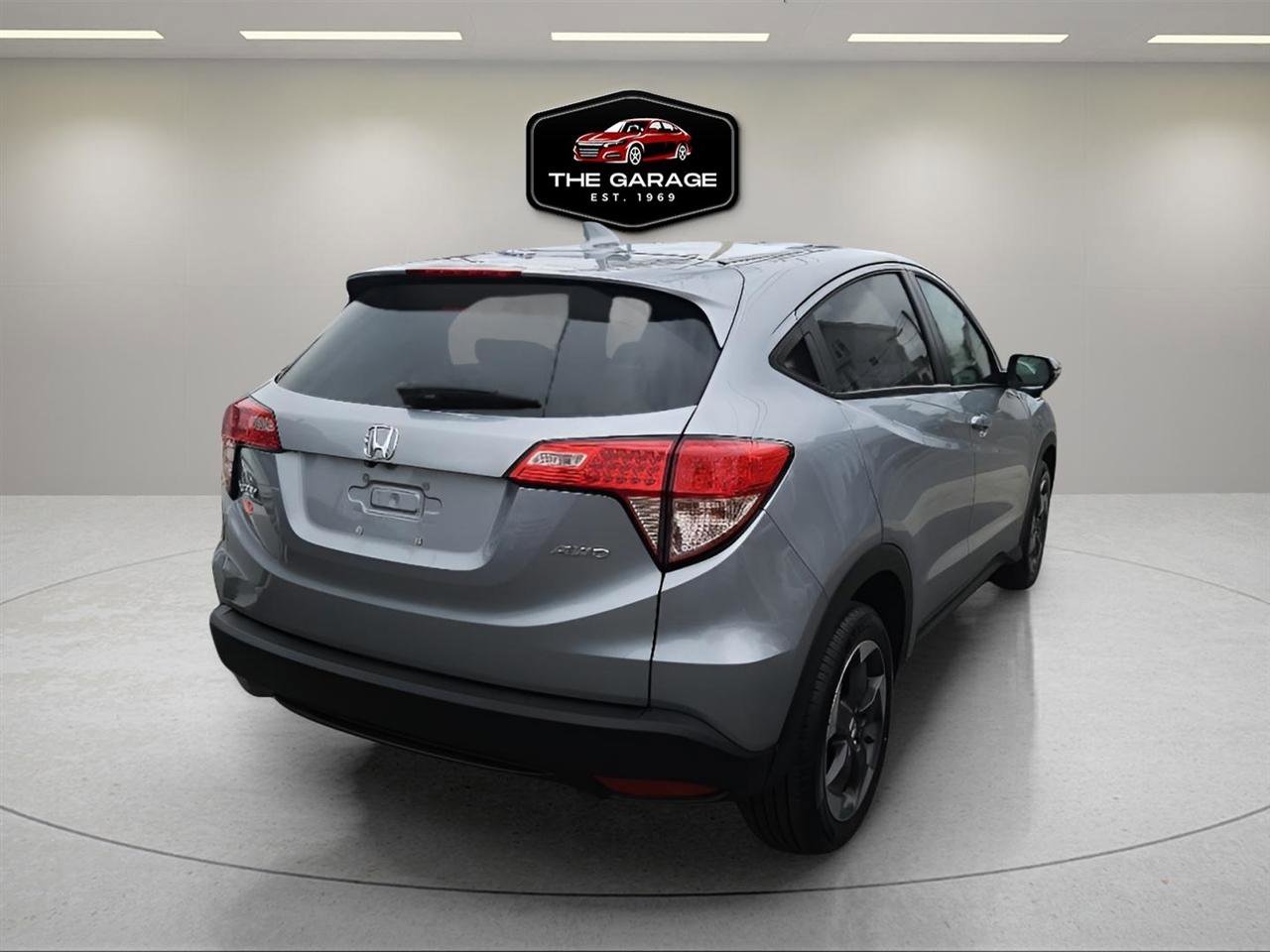 Used 2018 Honda HR-V EX image 6