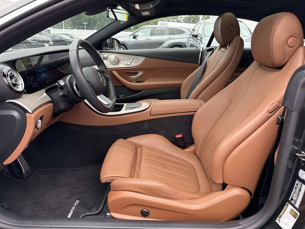 Used 2023 Mercedes-Benz E 450 4MATIC Coupe image 26
