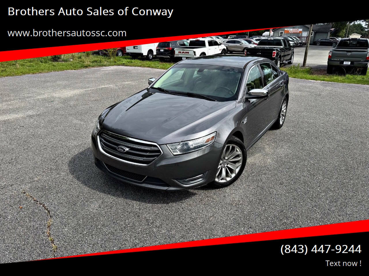 Used 2013 Ford Taurus Limited FWD image 1