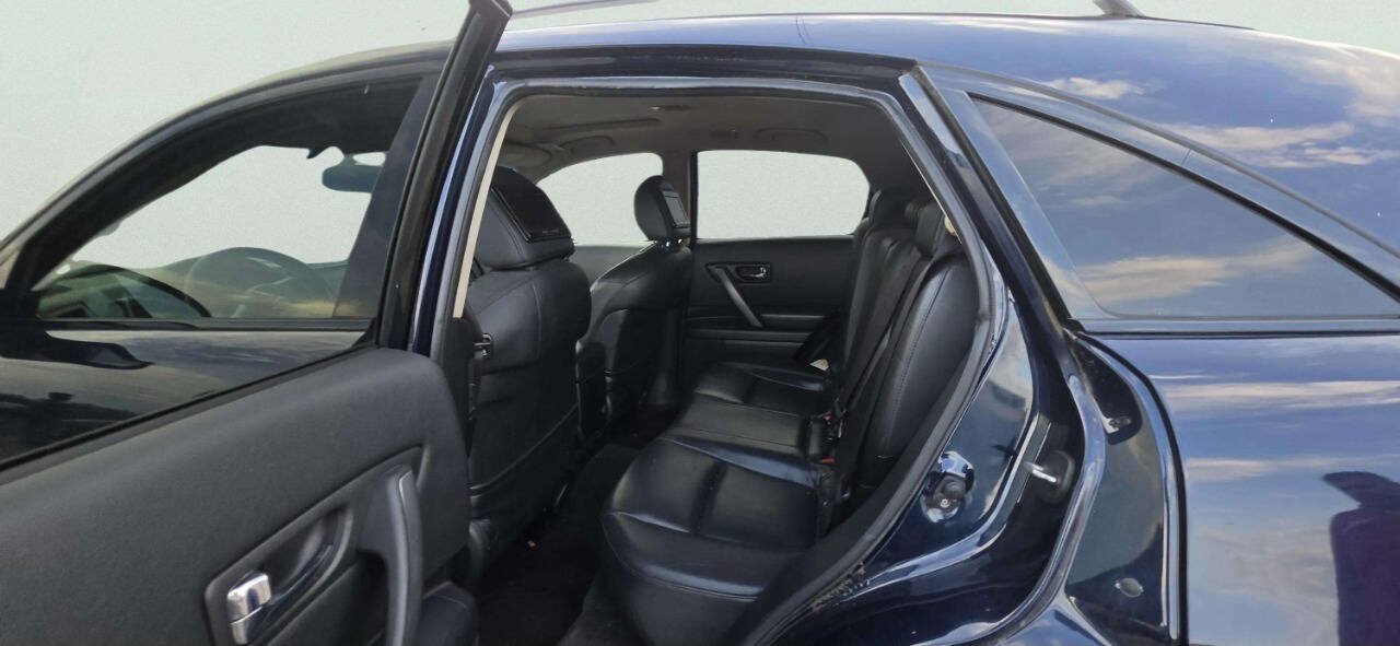 Used 2008 INFINITI FX35 AWD w/ Technology Pkg image 7