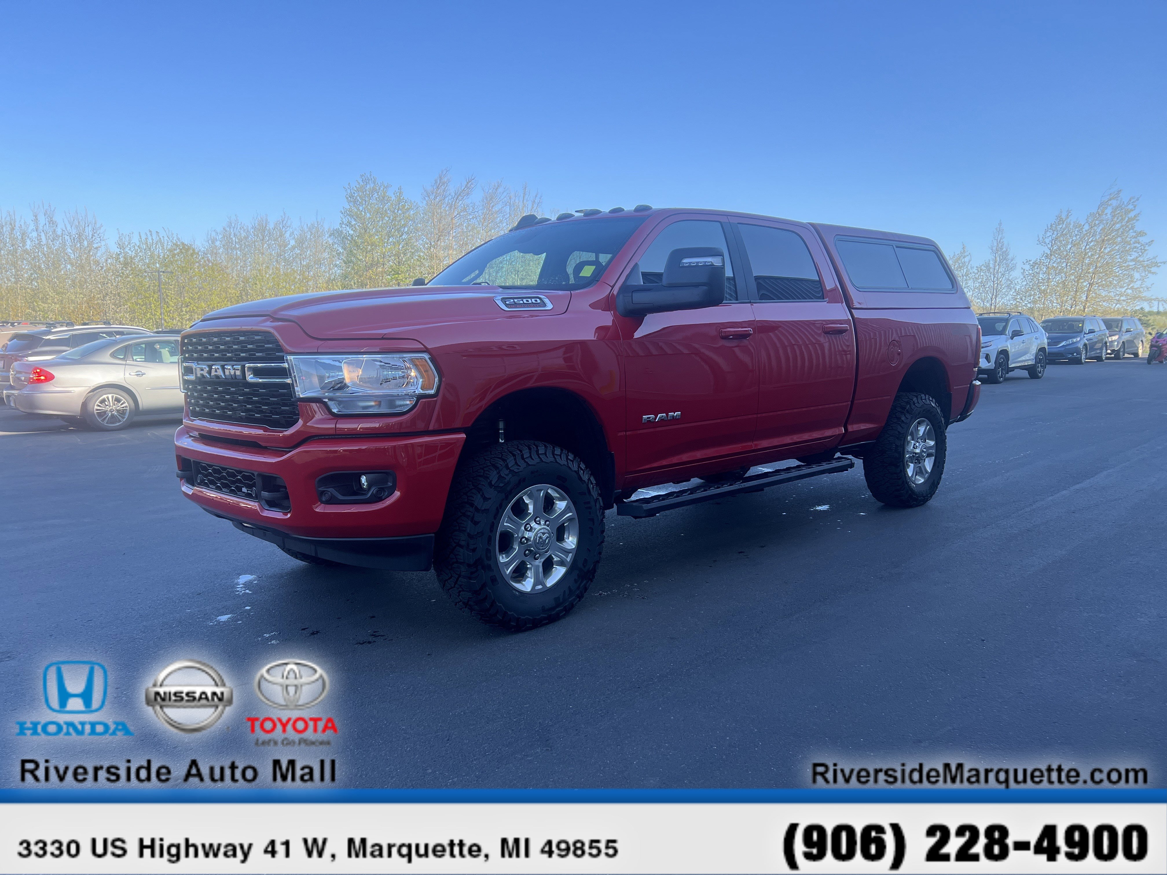 Used 2023 RAM 2500 Big Horn AWD/4WD image 3