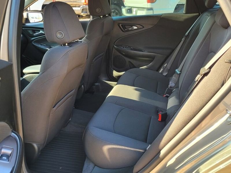Used 2022 Chevrolet Malibu RS w/ LPO, Convenience Package 2 image 19