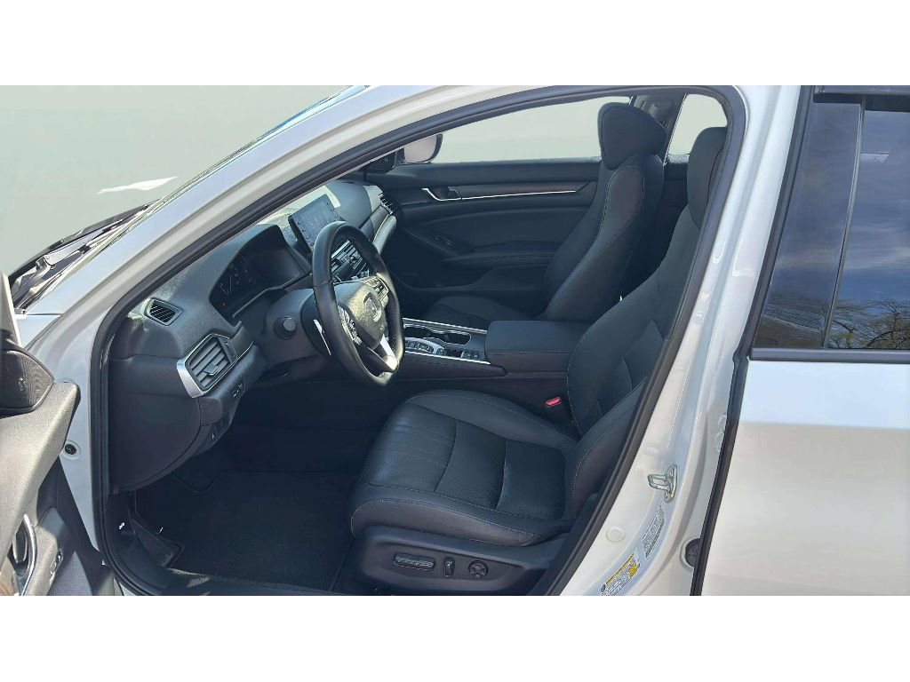 Used 2020 Honda Accord EX-L image 11