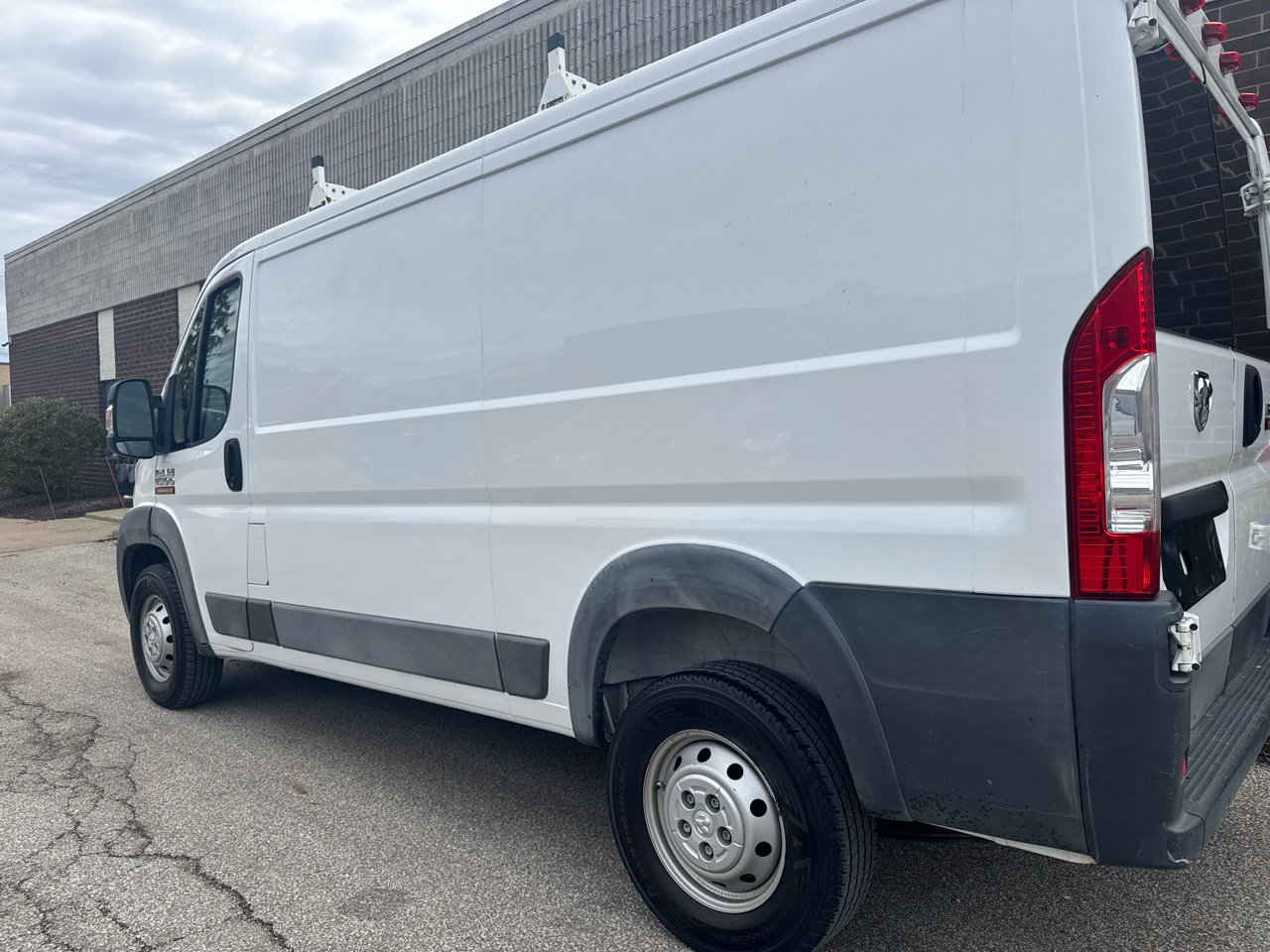 Used 2017 RAM ProMaster 1500 image 28
